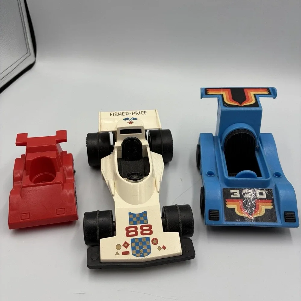 Fisher Price Adventure People Formula One Race Cars ‎ 3 Cars Red White Blue VTG